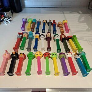 PEZ lot of 29 star wars angry birds shopkins kermit ninja turtles and more